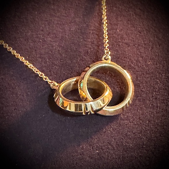 Authentic Tiffany’s 18K Yellow Gold Atlas X Closed Interlocking Pendent Necklace - Picture 11 of 12